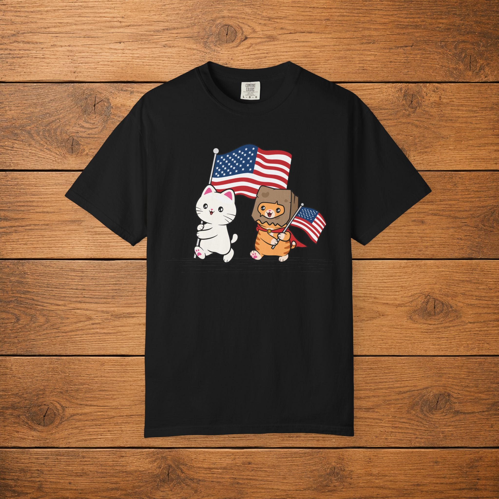 Cats Holding USA Flag T-shirt