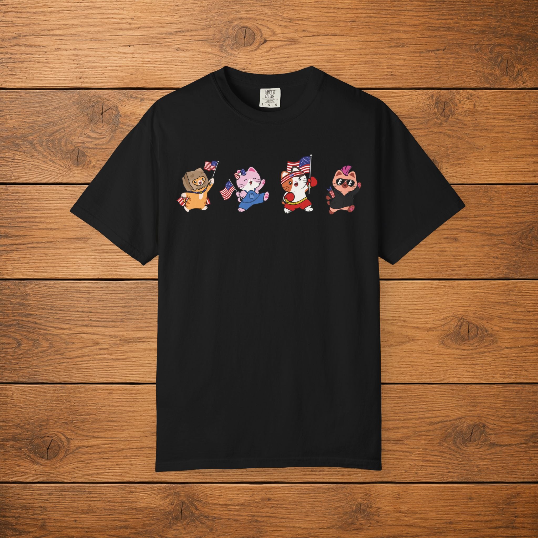 Kitties Waving USA Flag T-shirt